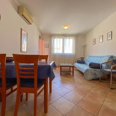 Vesna S 3* Novigrad Istria